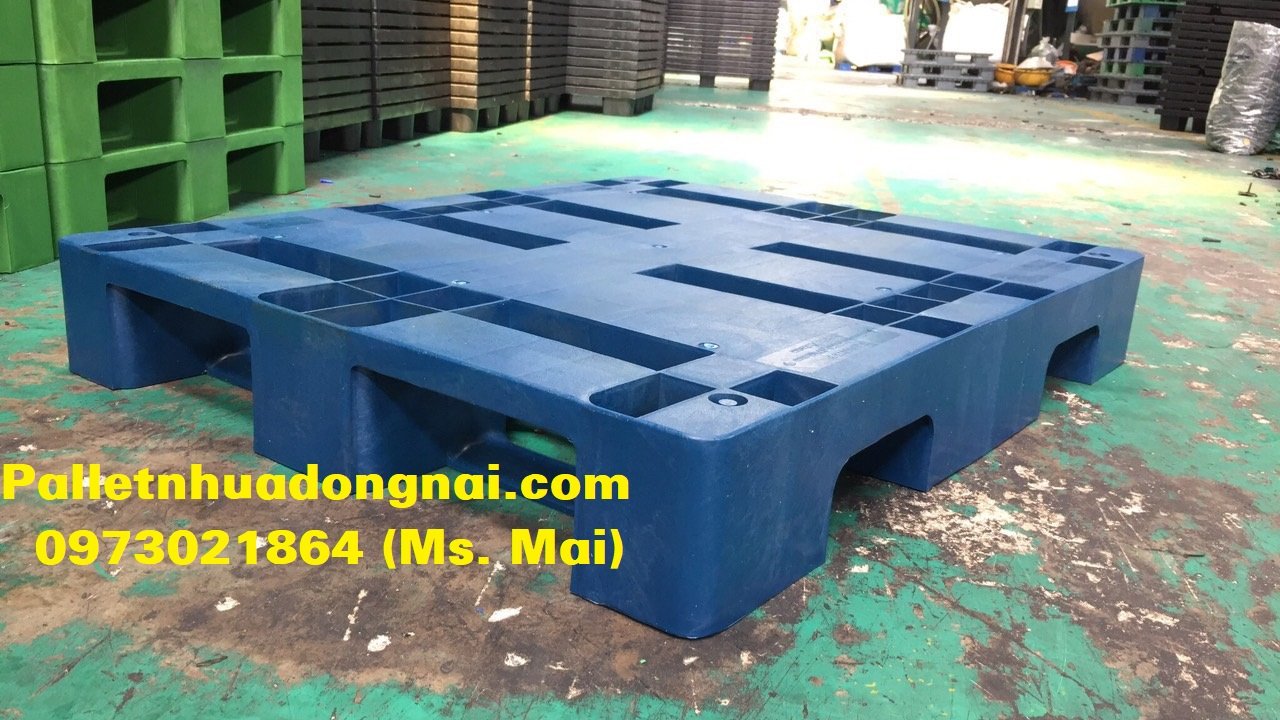 Pallet nhựa Bình Phước hỗ trợ giao hàng tận nơi