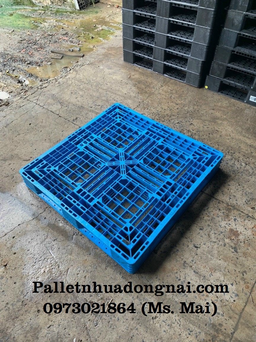 Pallet nhựa cũ Ninh Thuận bền vững tiết kiệm không gian