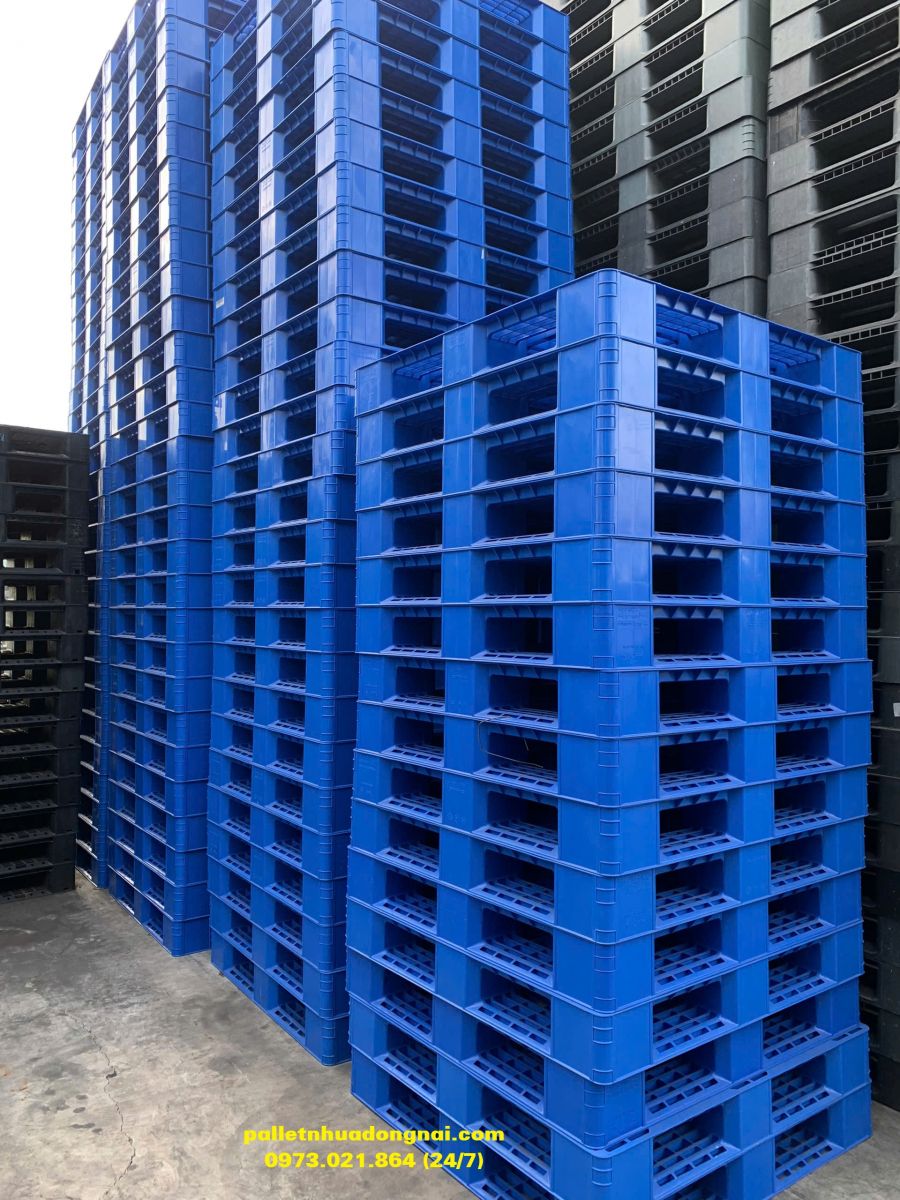 Pallet nhựa giá rẻ Long An, giao hàng miễn phí tận nơi