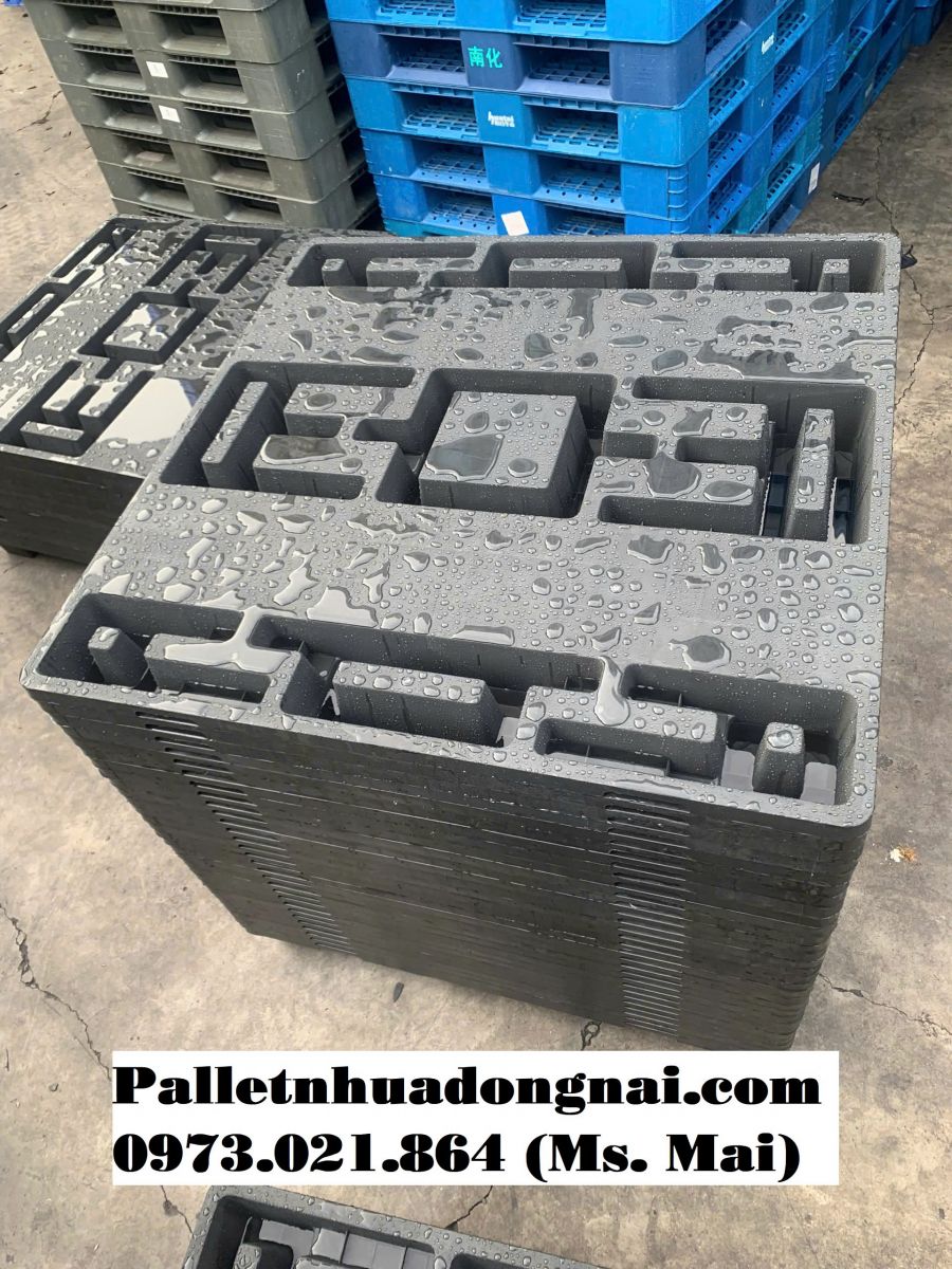 Pallet nhựa giá rẻ TPHCM uy tín, chất lượng mới từ 90%