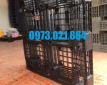 Pallet nhựa mới kt 1100x1100x125mm màu đen