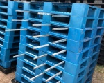 Sự khác biệt giữa pallet nhựa lõi sắt và pallet nhựa không có lõi sắt