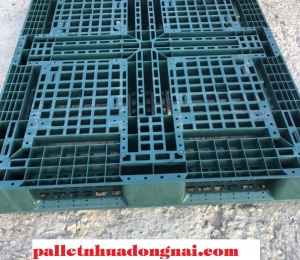 Pallet nhựa kê hàng, tấm nhựa kê hàng