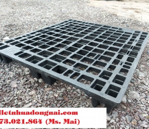 Pallet nhựa cũ kt 1100x1000x140mm màu đen