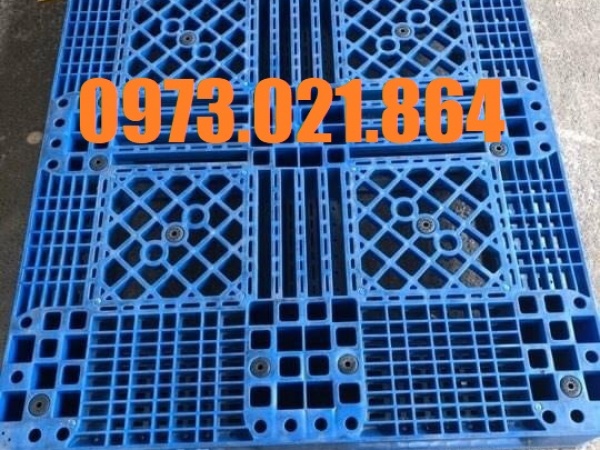 Pallet nhựa cũ kt 1200x1000x150mm màu xanh dương